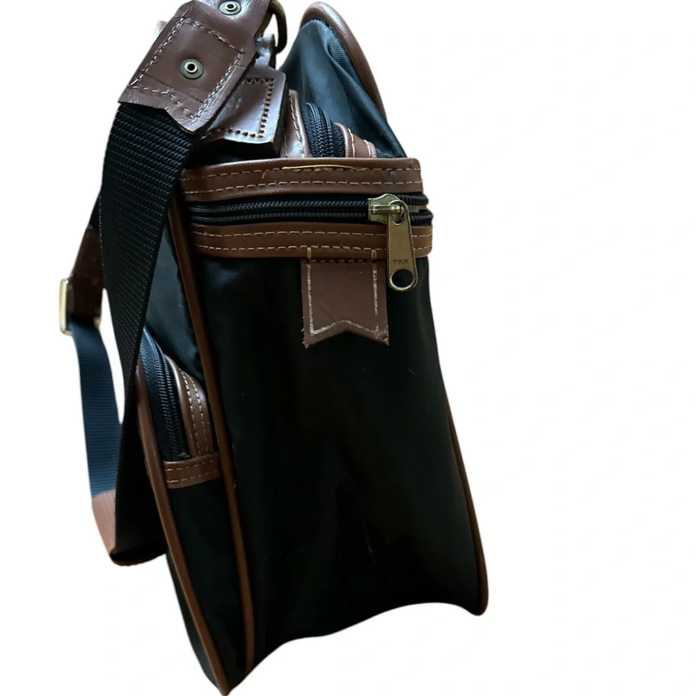 Vintage Lark Nylon Carry-All Bag Tote